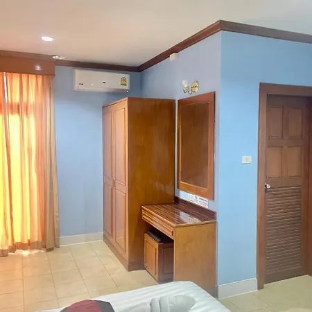 Innarm House Patong Exterior photo